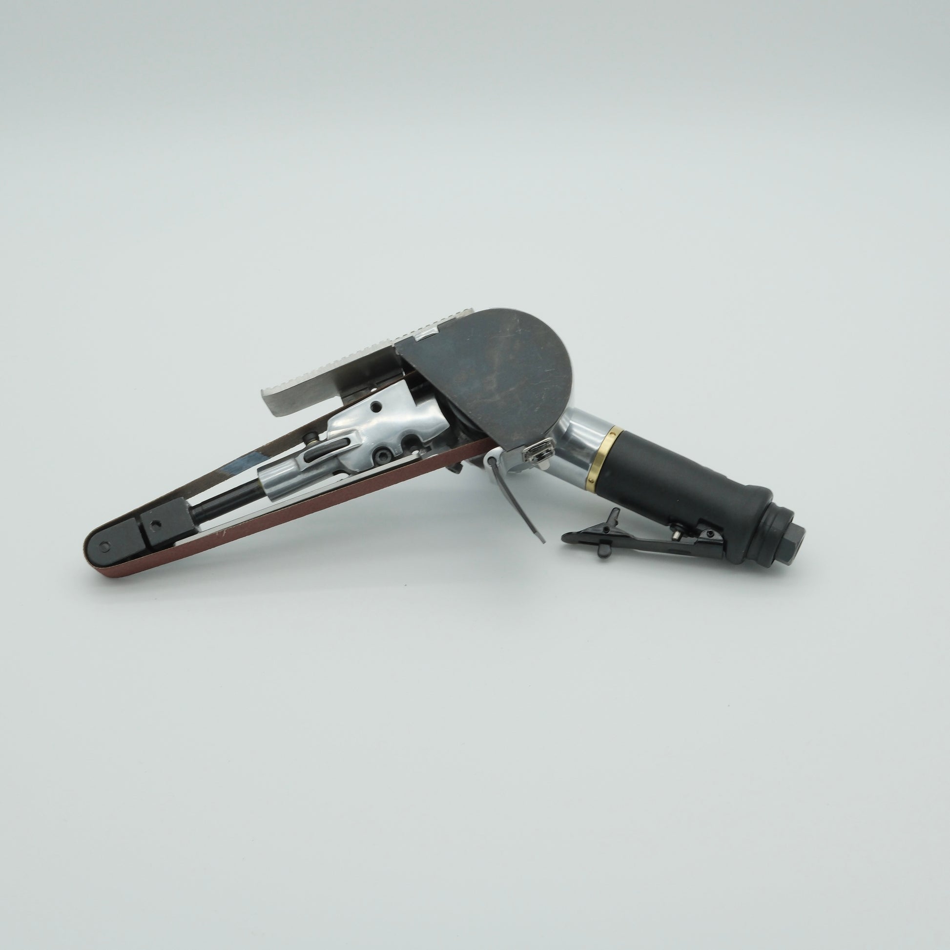 BG20 handheld pneumatic belt sander – rear view