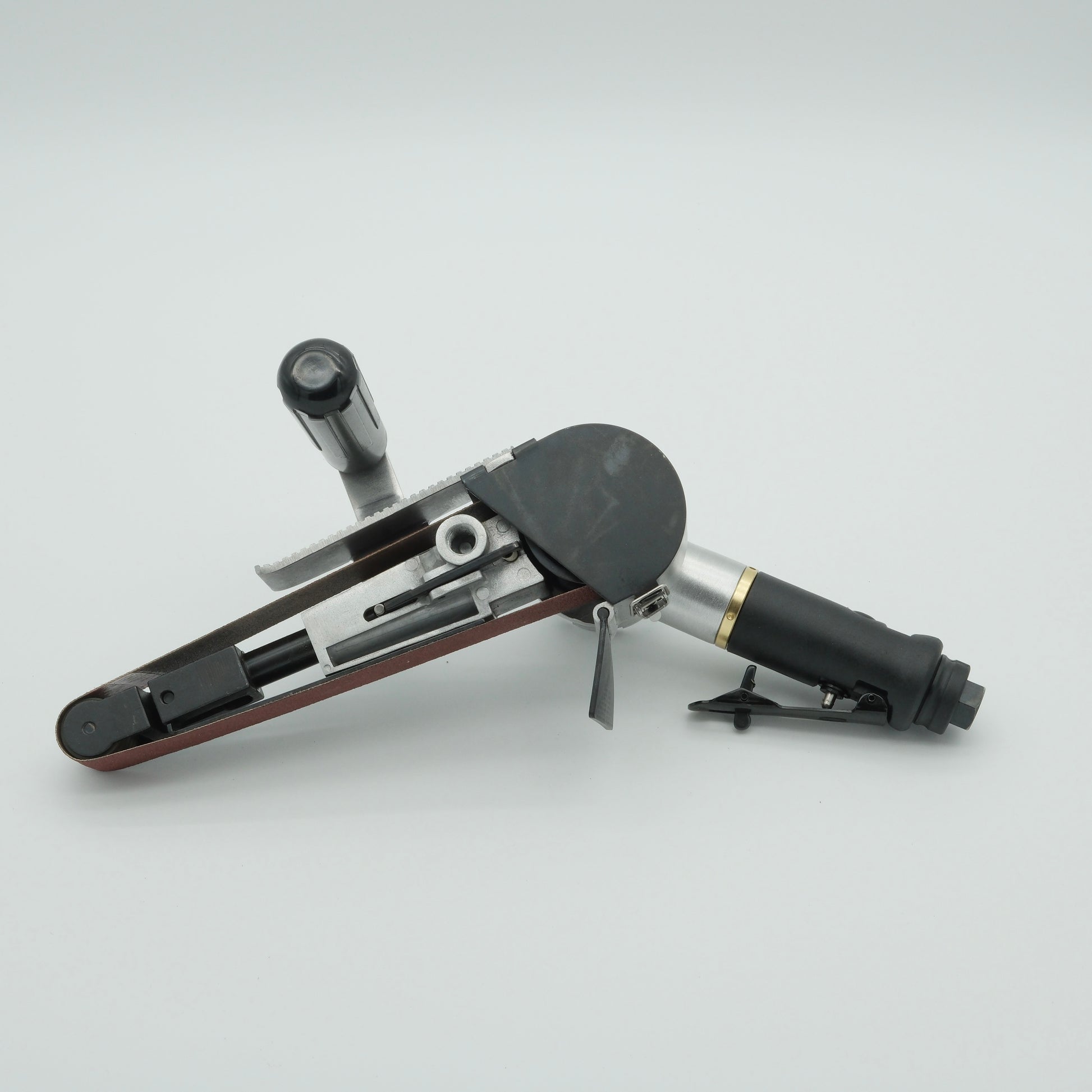 BG30 handheld pneumatic belt sander – rear view